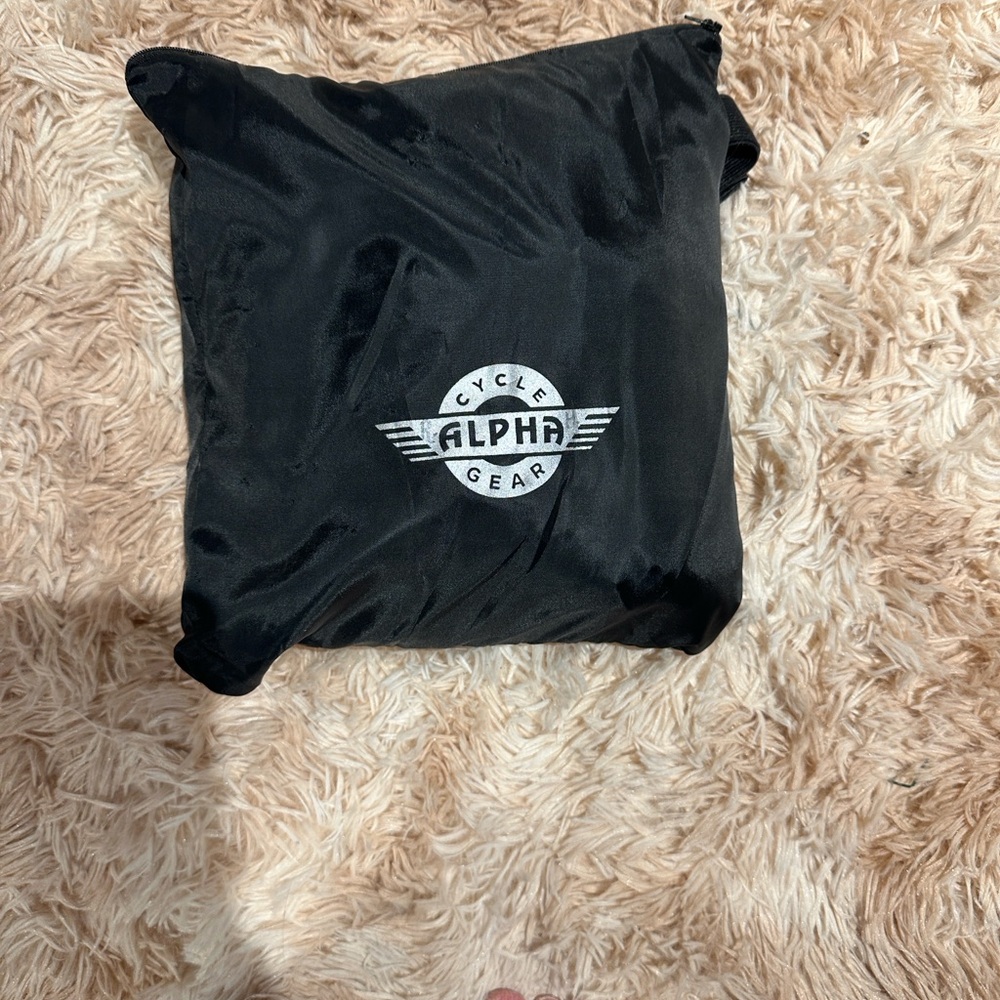 Alpha Gear Black Pouch